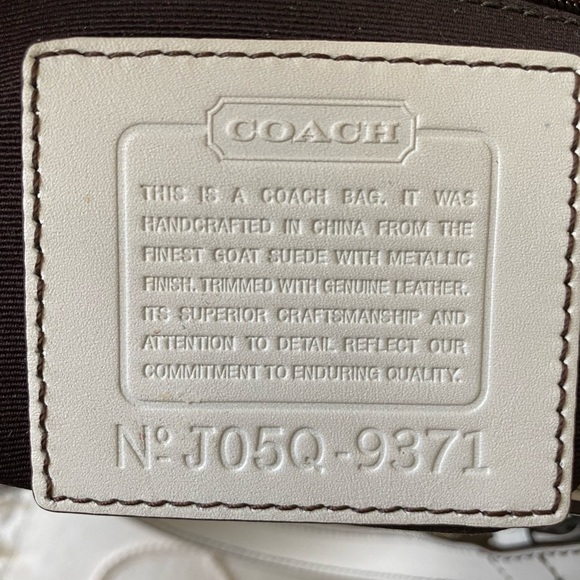 Coach”Limited Edition “ Signature Handbag - Picture 8 of 8